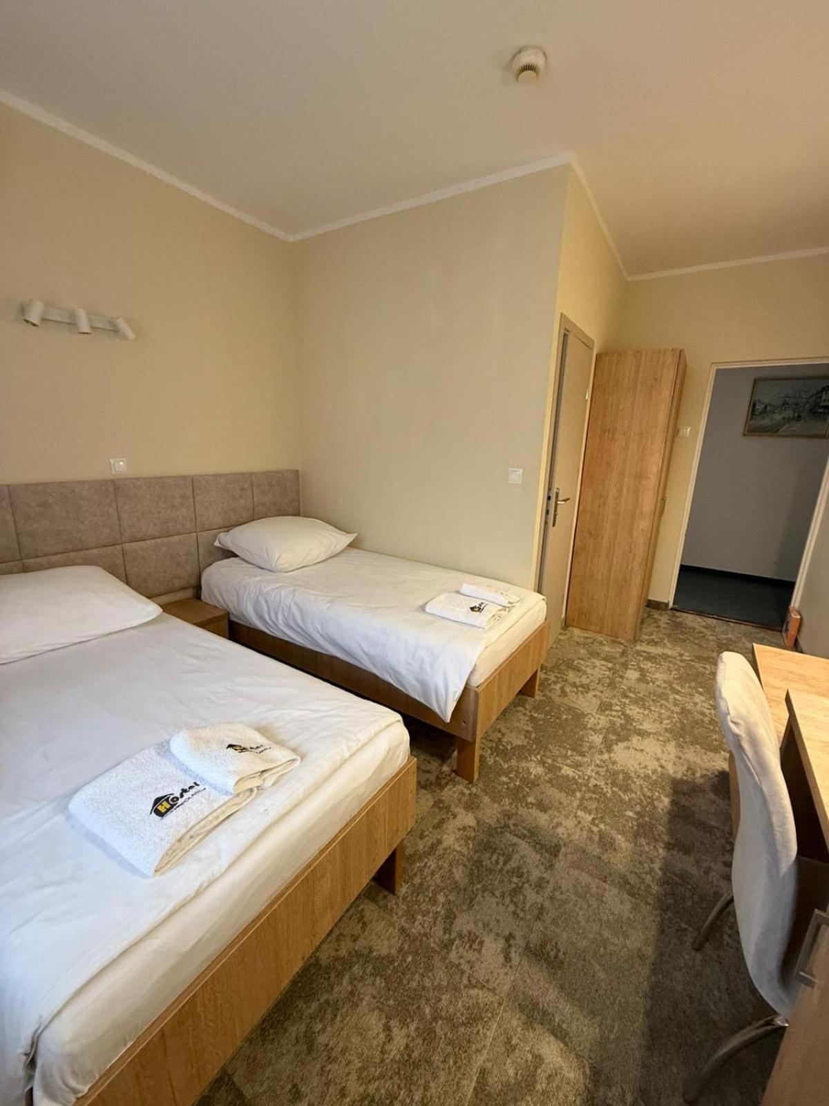 ראדום Hotel Tm מראה חיצוני תמונה