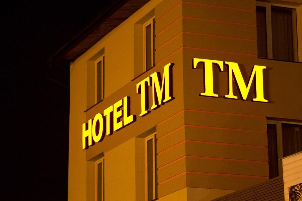 ראדום Hotel Tm מראה חיצוני תמונה